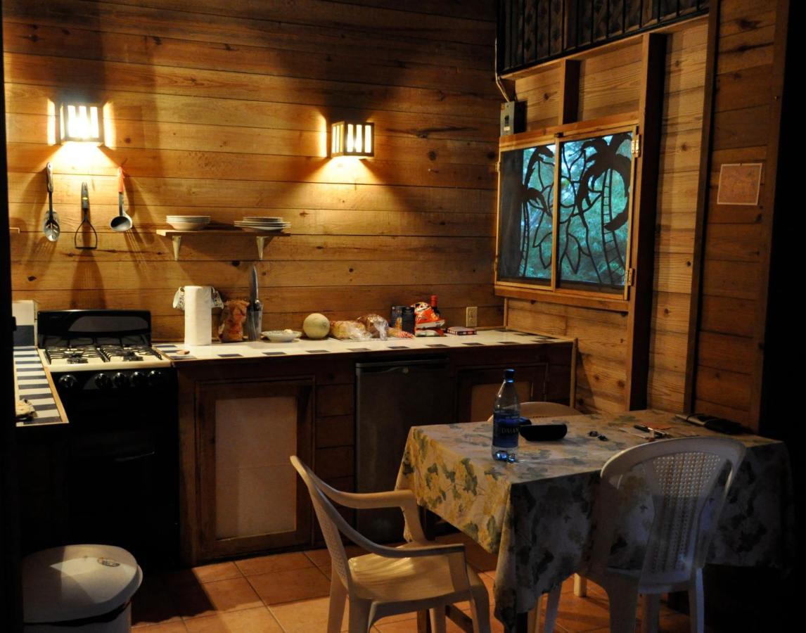 Roatan Bed & Breakfast Apartments West End Værelse billede