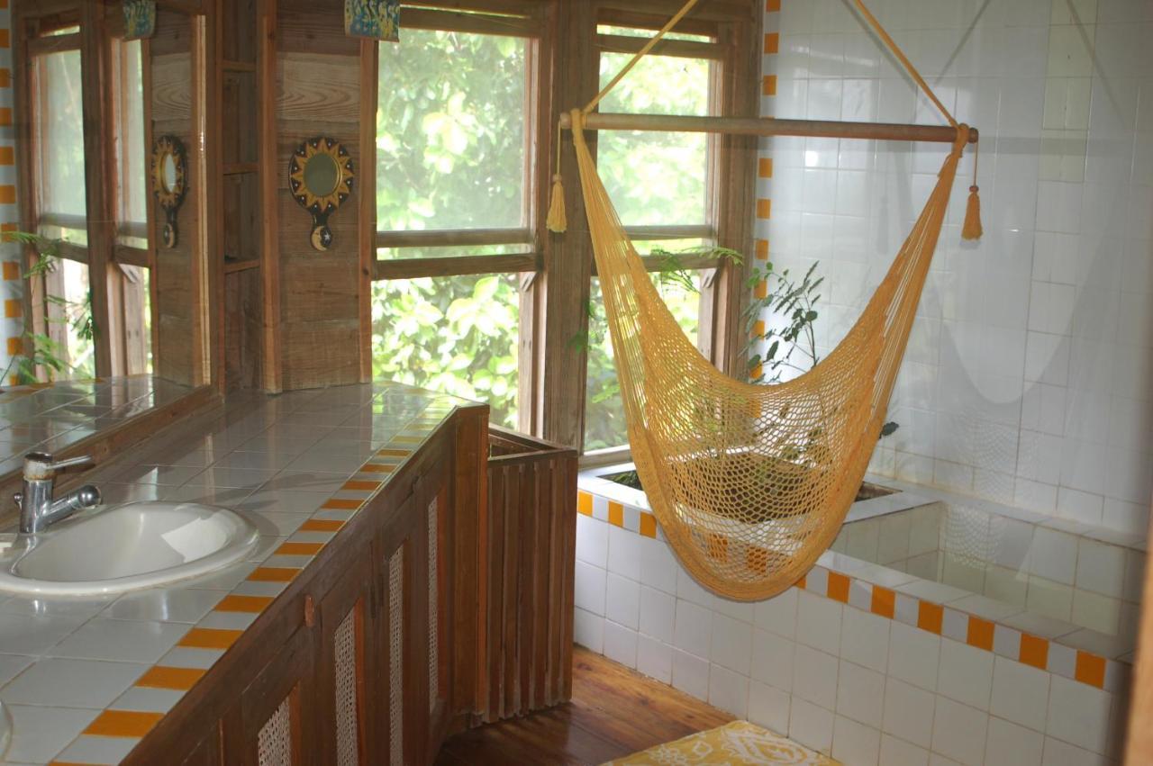Roatan Bed & Breakfast Apartments West End Eksteriør billede