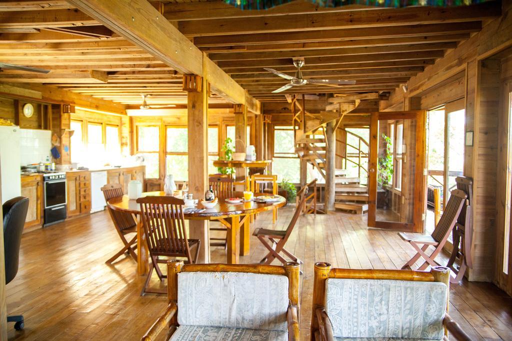 Roatan Bed & Breakfast Apartments West End Eksteriør billede