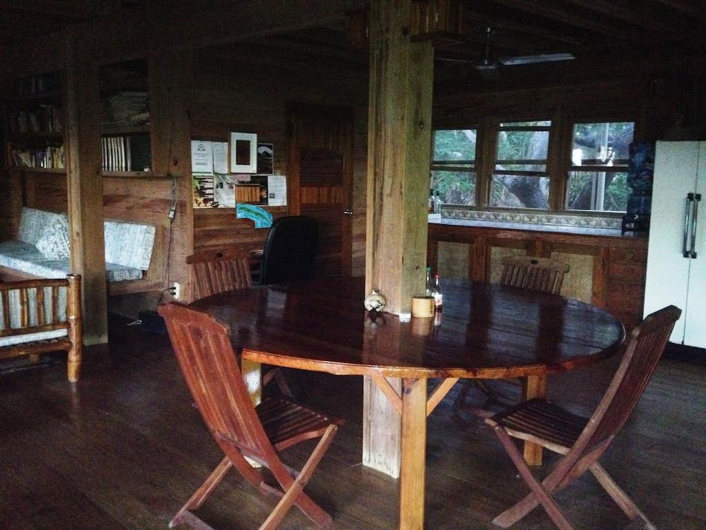 Roatan Bed & Breakfast Apartments West End Eksteriør billede