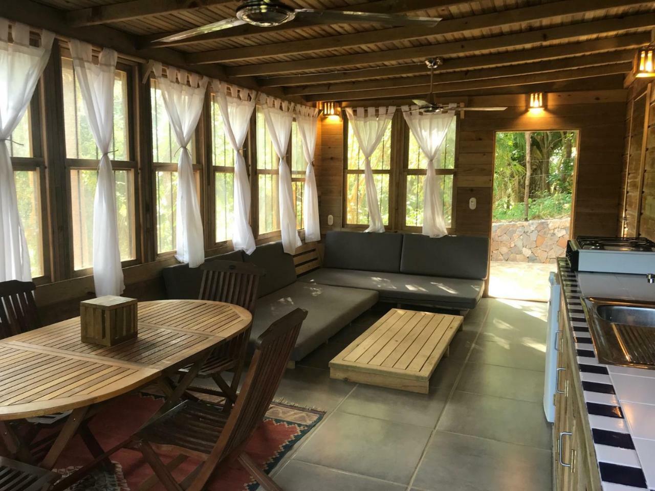 Roatan Bed & Breakfast Apartments West End Eksteriør billede